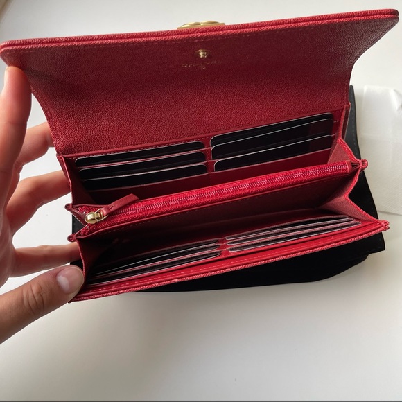 Red CHANEL Boy Wallet - Picture 6 of 6